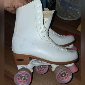 Chicago Womans Roller Skates